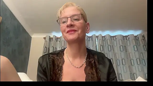 JennyHazel1 online show from February 2026 02:27:01 PM