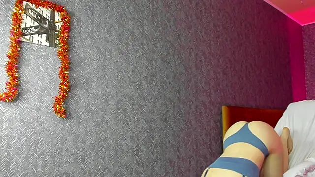 Nicole Charm online show from December 2024 03:42:01 AM