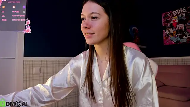 Nicole Charm online show from April 2026 12:22:02 AM