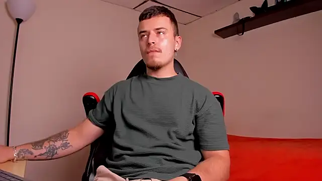 james connor2 online show from October 2025 07:01:01 PM