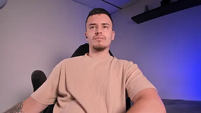 james connor2 online show from April 2026 06:56:01 PM