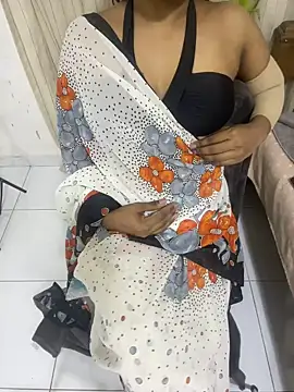 NethuQueen online show from February 2025 05:53:01 AM