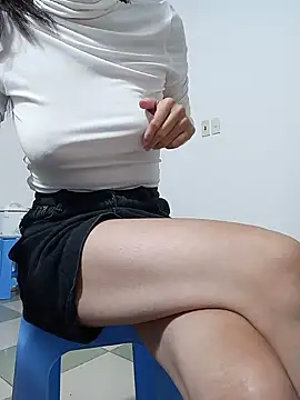 Hera hera online show from February 2025 03:21:01 PM