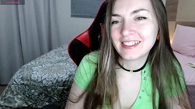 Snapshot of Naughty_Annn chatting on May 2026 03:02:01 AM Naughty Annn online show from May 2026 03:02:01 AM