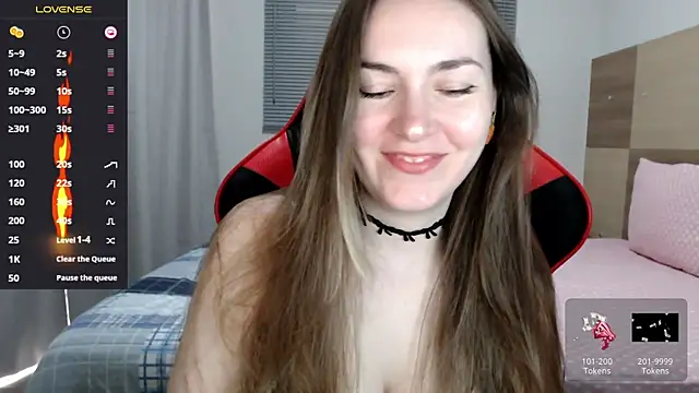 Snapshot of Naughty_Annn chatting on May 2026 07:54:02 PM Naughty Annn online show from May 2026 07:54:02 PM