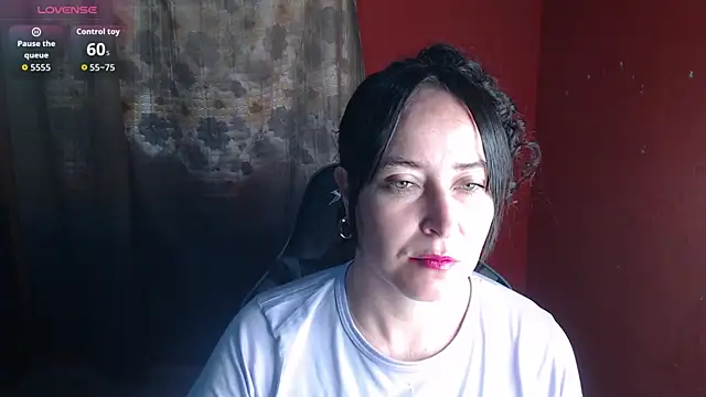 carla slut outlimits online show from November 2025 12:28:02 PM