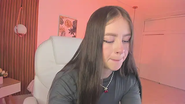 TiffanyWright online show from September 2025 01:22:01 PM