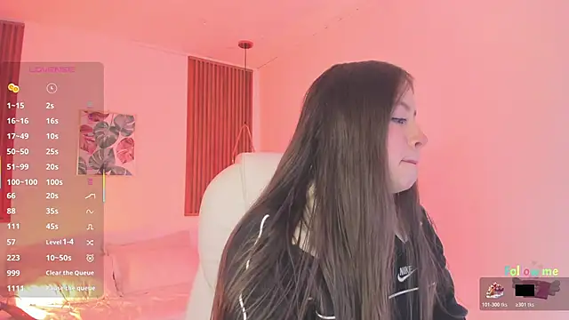 TiffanyWright online show from November 2025 11:32:02 AM