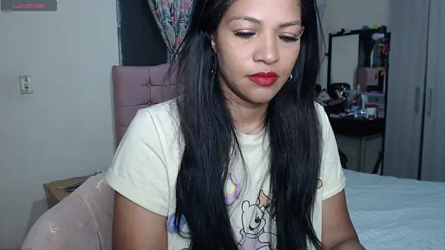 Snapshot of makennaa_ chatting on July 2026 09:55:02 AM makennaa online show from July 2026 09:55:02 AM