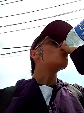 Snapshot of Cuervo_maniaco chatting on December 2024 06:12:01 PM Cuervo maniaco online show from December 2024 06:12:01 PM