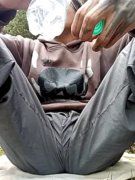 Snapshot of Cuervo_maniaco chatting on March 2025 05:49:02 PM Cuervo maniaco online show from March 2025 05:49:02 PM