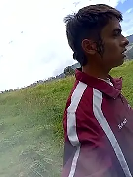 Cuervo maniaco online show from December 2025 05:42:02 PM