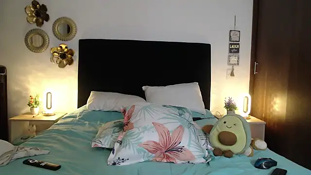 TatianaMonteross online show from December 2025 01:15:02 AM