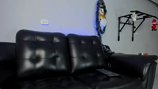 Rob saenz  online show from December 2024 01:13:02 PM