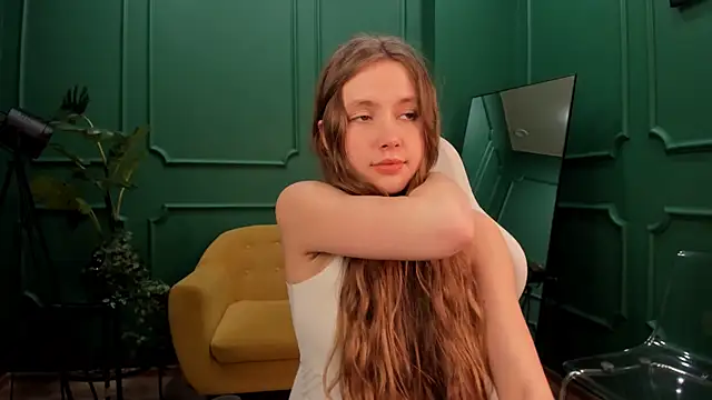 MaryannSoftt online show from March 2025 06:22:01 PM