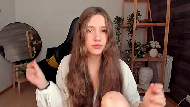 MaryannSoftt online show from October 2025 03:23:02 PM