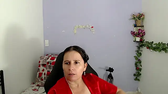 Snapshot of victoria_jones chatting on January 2025 07:58:02 PM victoria jones online show from January 2025 07:58:02 PM