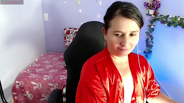 Snapshot of victoria_jones chatting on January 2025 09:39:02 PM victoria jones online show from January 2025 09:39:02 PM