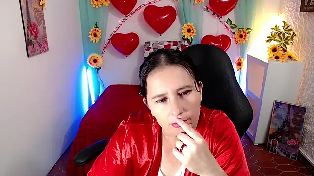 Snapshot of victoria_jones chatting on February 2025 02:54:02 PM victoria jones online show from February 2025 02:54:02 PM