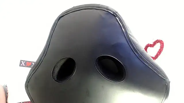 Snapshot of victoria_jones chatting on October 2025 01:45:02 PM victoria jones online show from October 2025 01:45:02 PM