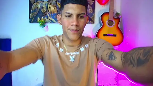 Damian latinxxx online show from February 2025 06:12:02 AM