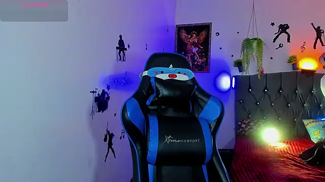 Damian latinxxx online show from September 2025 02:35:01 AM