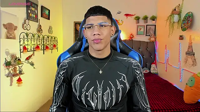 Damian latinxxx online show from January 2026 02:58:02 AM