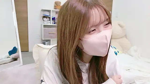 -SHINON- online show from November 2025 04:17:02 PM