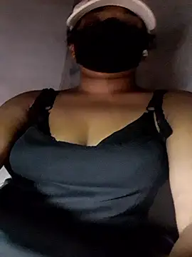 Snapshot of Tharukasenevirathne chatting on May 2026 04:12:01 PM Tharukasenevirathne online show from May 2026 04:12:01 PM