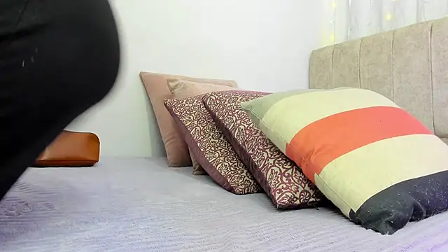 Zara dulce online show from January 2025 12:00:01 PM