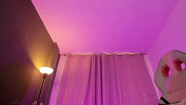 Snapshot of Zara_dulce chatting on February 2026 12:11:01 PM Zara dulce online show from February 2026 12:11:01 PM