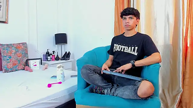 Santy carrington online show from January 2025 09:52:02 PM