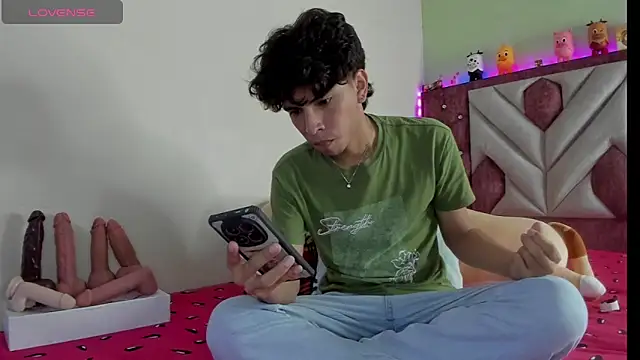 Santy carrington online show from November 2025 01:15:01 AM