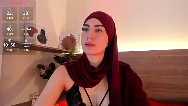 Snapshot of fatimarab chatting on June 2026 09:32:02 PM fatimarab online show from June 2026 09:32:02 PM