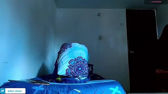 Snapshot of bray_hotboy777 chatting on July 2026 02:37:01 PM bray hotboy777 online show from July 2026 02:37:01 PM