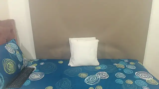 Snapshot of kimberlyjamexxx chatting on February 2026 03:25:02 AM kimberlyjamexxx online show from February 2026 03:25:02 AM