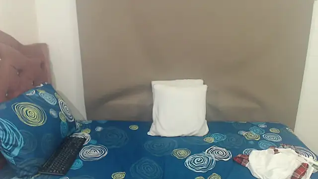 Snapshot of kimberlyjamexxx chatting on February 2026 03:49:02 AM kimberlyjamexxx online show from February 2026 03:49:02 AM