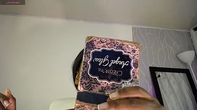 Britanymooree online show from January 2025 08:44:01 PM