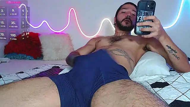 Snapshot of bobsexy08 chatting on September 2025 12:16:01 PM bobsexy08 online show from September 2025 12:16:01 PM