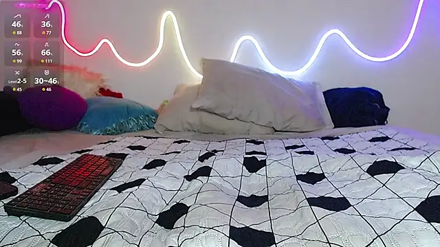 Snapshot of bobsexy08 chatting on November 2025 12:26:01 PM bobsexy08 online show from November 2025 12:26:01 PM