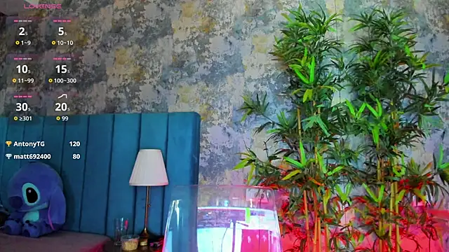 CreamyInkky  online show from June 2026 10:30:02 AM