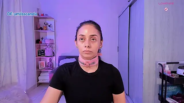 Aleja24Evans online show from November 2025 12:24:02 AM