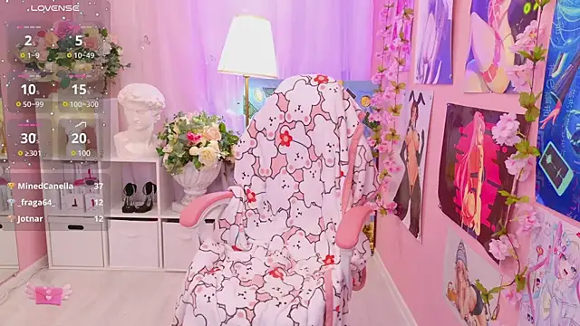 Coconut Mia online show from January 2025 04:41:01 AM