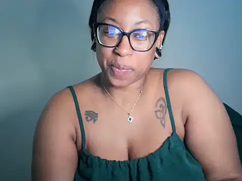 Snapshot of Nyxie_Chaos chatting on July 2026 02:41:02 PM Nyxie Chaos online show from July 2026 02:41:02 PM