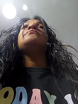 Michelle Brito1 online show from March 2025 12:44:02 PM