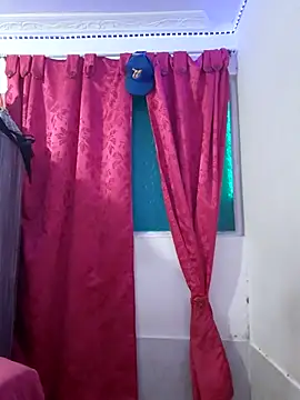 Michelle Brito1 online show from February 2026 02:02:02 PM