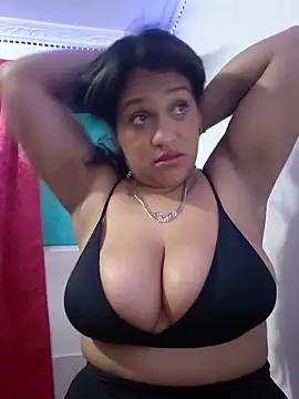 Michelle Brito1 online show from February 2026 02:08:02 AM