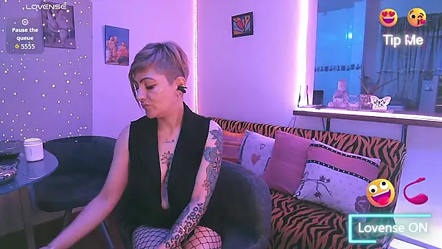 Maria fernandaxxx  online show from October 2025 05:48:02 AM