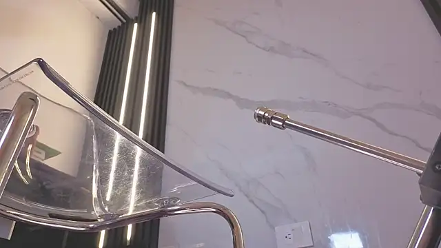 Scarlet Red  online show from February 2026 12:06:01 PM