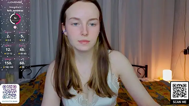 Snapshot of Wild__flowers chatting on July 2026 09:06:02 PM Wild flowers online show from July 2026 09:06:02 PM